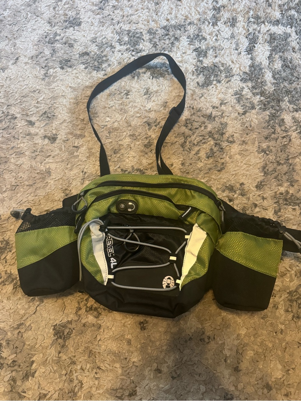 Revel 4l hiking waist pack.